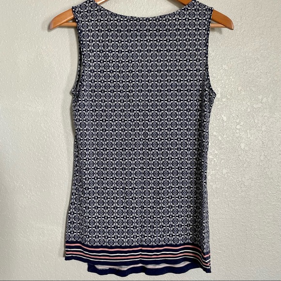 Max Studio - Sleeveless Blue Geometric Print Tank Top - Size S - Picture 4 of 5